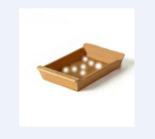 TRAY