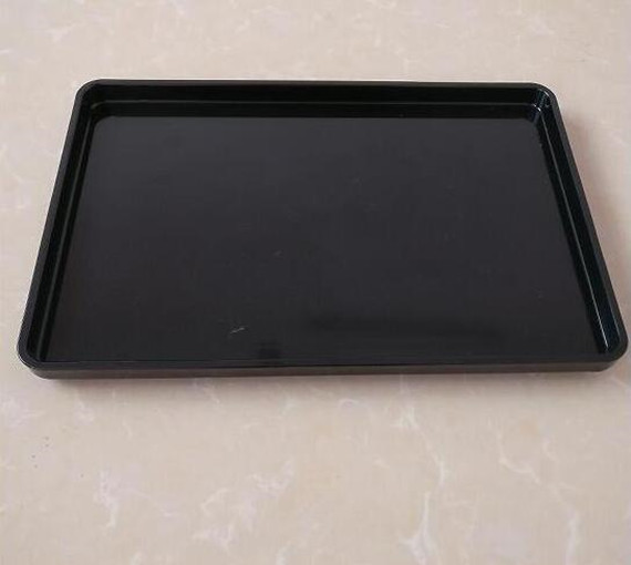 TRAY